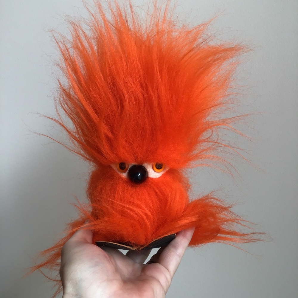 ORIGINAL GLOOK DOLL Leeds England